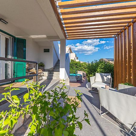 Apartment Antonio 希贝尼克 外观 照片