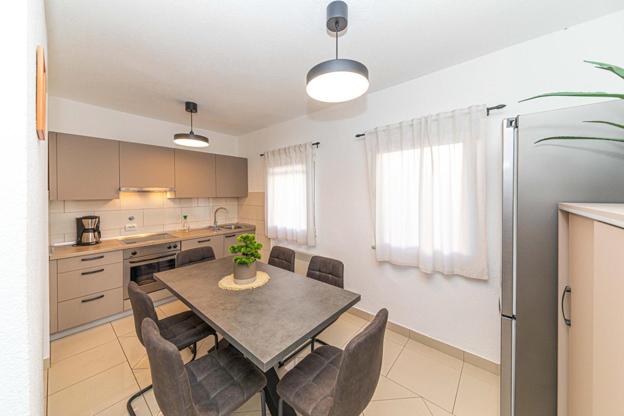 Apartment Antonio 希贝尼克 外观 照片